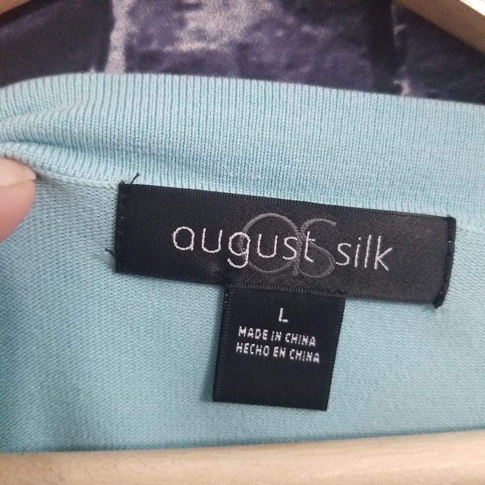 August silk top - Picture 2 of 4